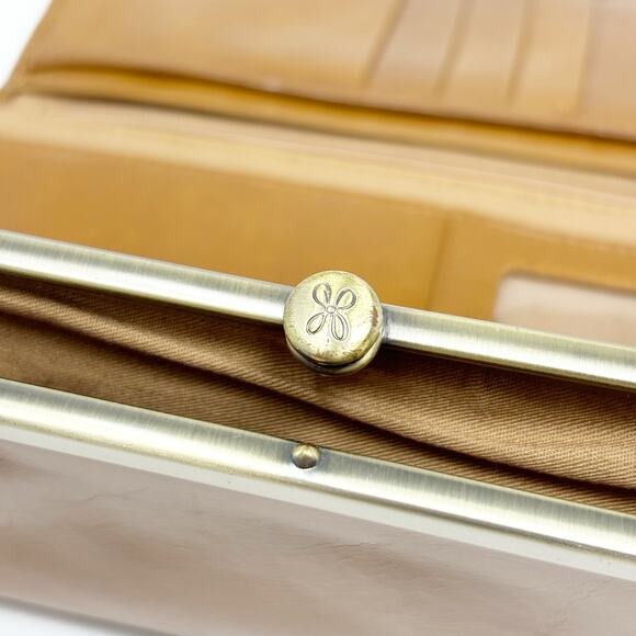 Hobo Brown Leather Tri-Fold Wallet Zipper Card Slots Attached Mirror - Picture 5 of 12